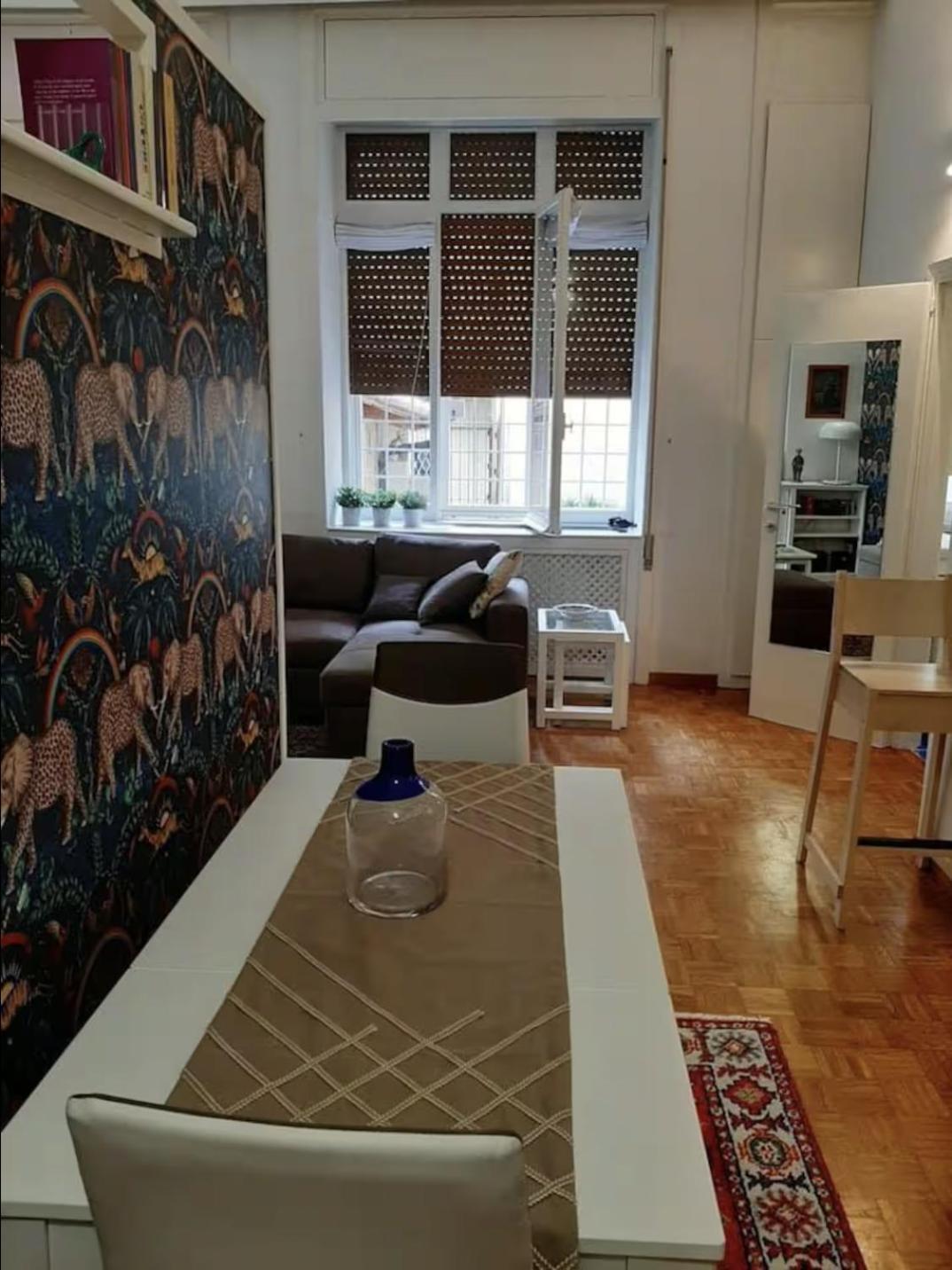 Diana's Loft * Rom